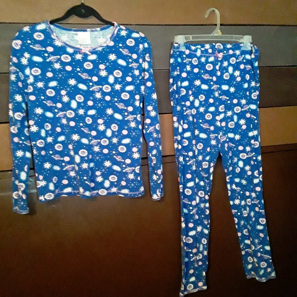 Like New Cuddl Johns Large Blue/pink Long Sleeve Adorable Pajama Set Space Print